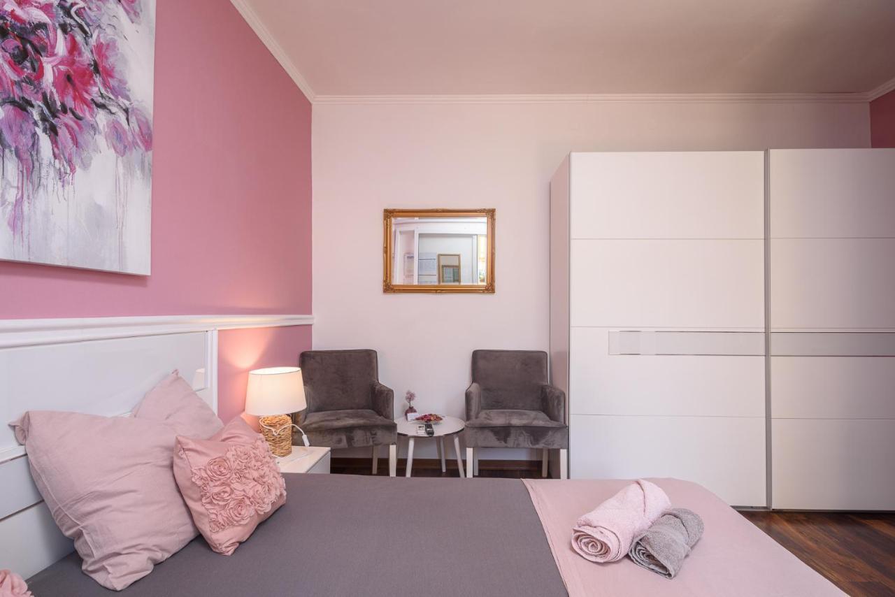 Vikeli Apartment Trogir Exterior photo